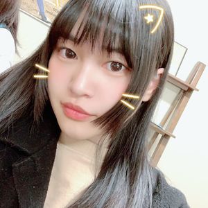 Meet your Posher, Romina